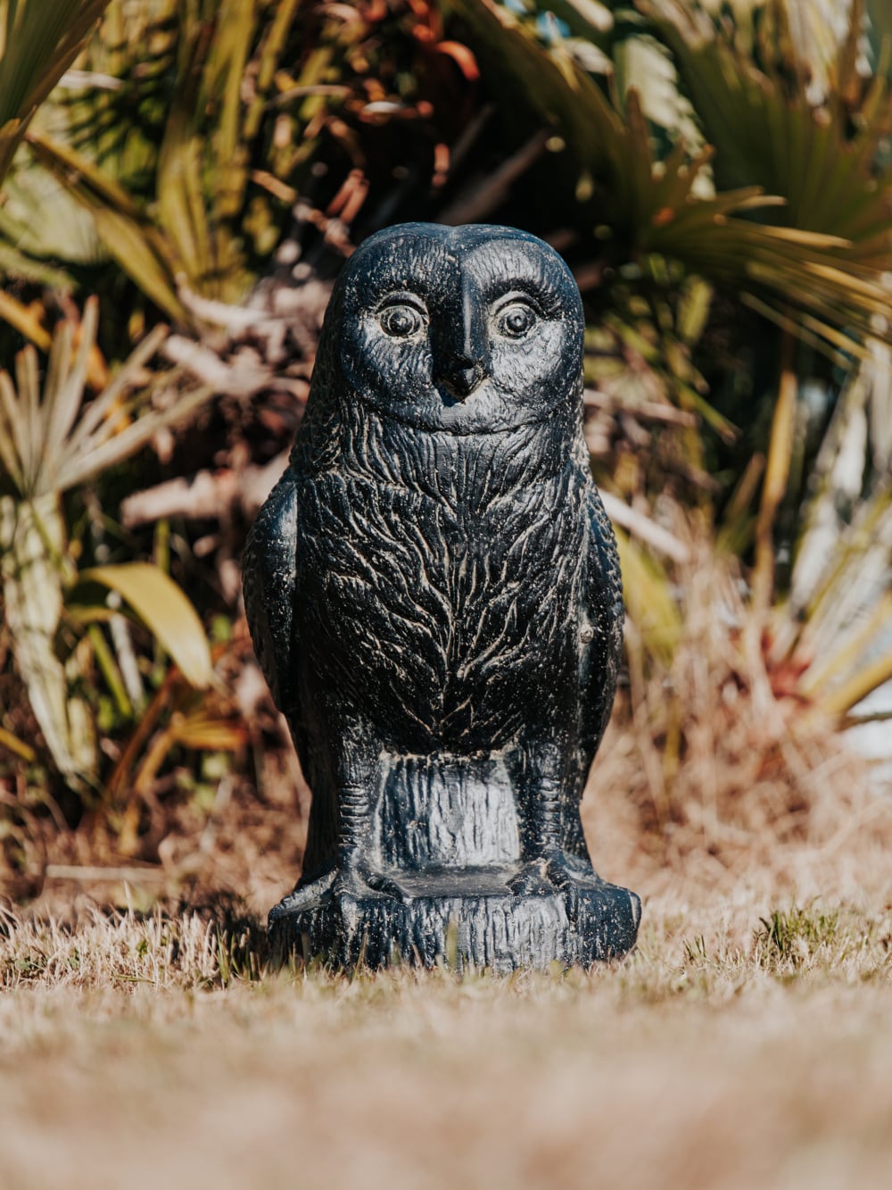 statue jardin extérieur hibou chouette oiseau 50cm pierre noir grossiste statue de jardin