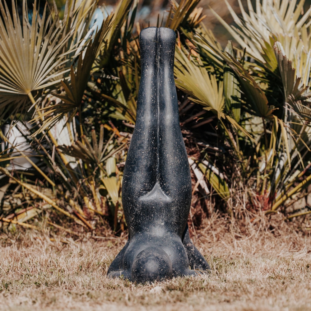 statue de jardin extérieur moderne yoga position sarvangasana chandelle 80cm noir pierre grossiste statue de jardin