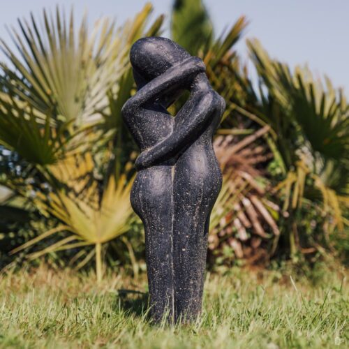 statue couple amoureux enlacé amour extérieur jardin noir antique 60cm femme grossiste statue de jardin