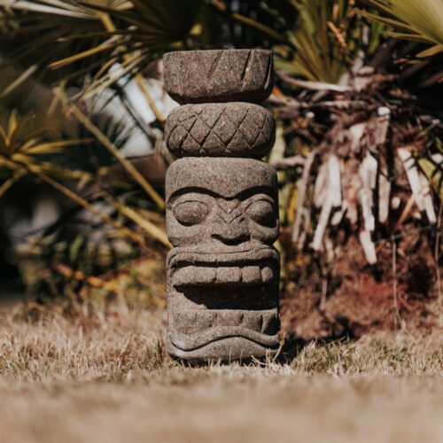 sculpture statue de jardin totem tiki polynésie en pierre volcanique naturelle 50cm pirae statue de jardin