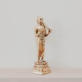 statuette statue moine debout finition or doré antique en laiton bronze 28cm grossiste statue en bronze