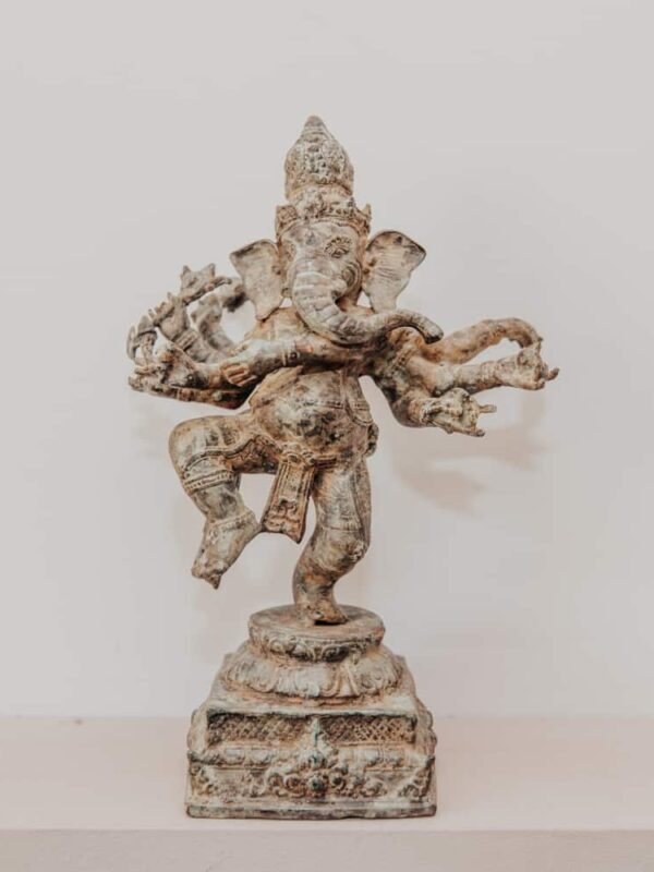 statuette statue ganesh debout dansant finition marron antique en bronze 31cm grossiste statue en bronze décoration