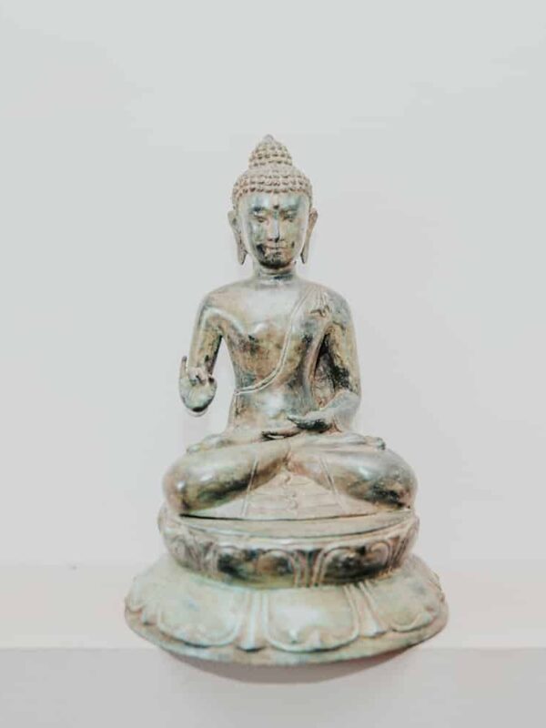 statuette statue bouddha assis décoration finition antique en bronze 27cm grossiste statue en bronze