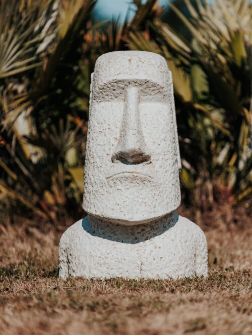 statue de jardin extérieur île de pâques visage moaï 65cm pierre blanc grossiste statue de jardin