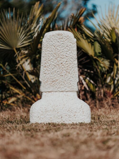 statue de jardin moderne extérieur île de pâques visage moaï 65cm pierre blanc grossiste statue de jardin