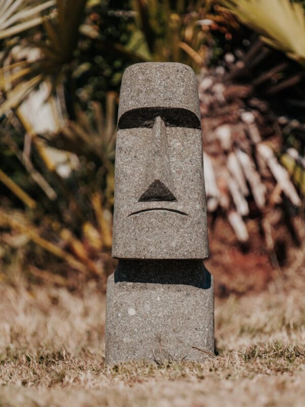 statue ile de pâques moai pour extérieur jardin en pierre volcanique naturelle 50cm grossiste statue de jardin