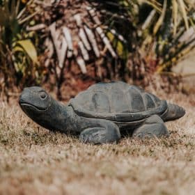 Schildkrötenstatue im Freien aus Naturstein Breite 60cm