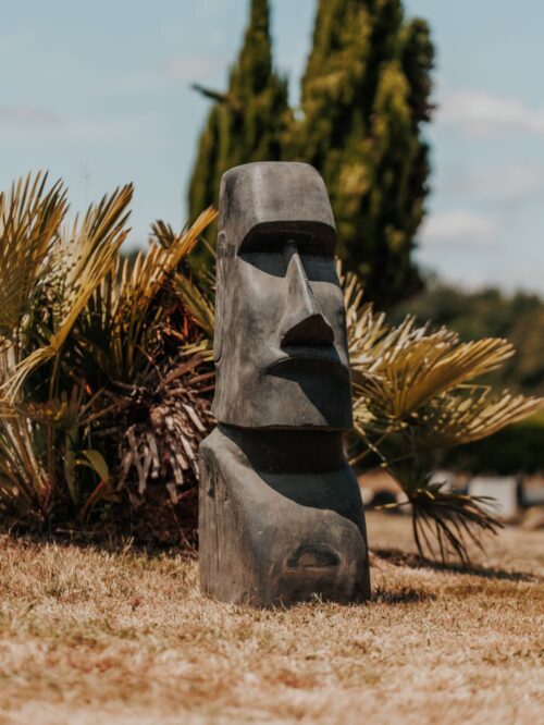 grande statue de jardin ile de pâques moai extérieur en pierre naturelle noir antique 100cm grossiste statue de jardin