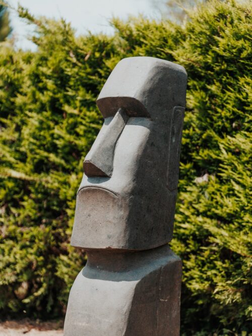 grande statue ile de pâques moai pour extérieur jardin en pierre naturelle noir antique 120cm grossiste statue de jardin