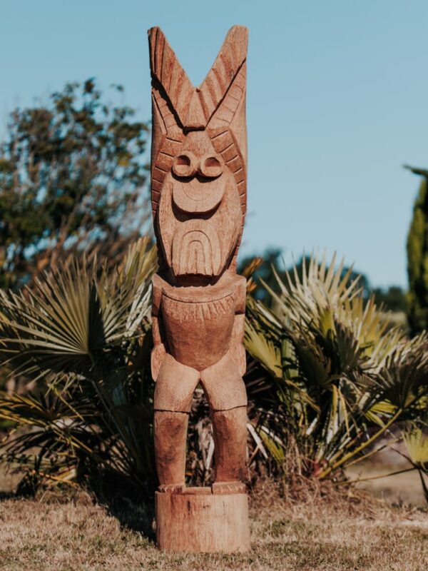 statue tiki totem tikibar extérieur intérieur polynésie bois cocotier 150cm bajo grossiste statue de jardin