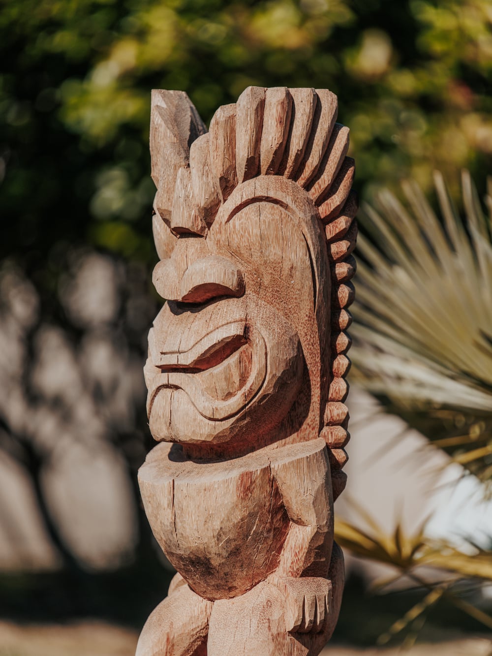 statue tiki tikibar totem extérieur intérieur polynésie bois cocotier 100cm timor grossiste statue de jardin