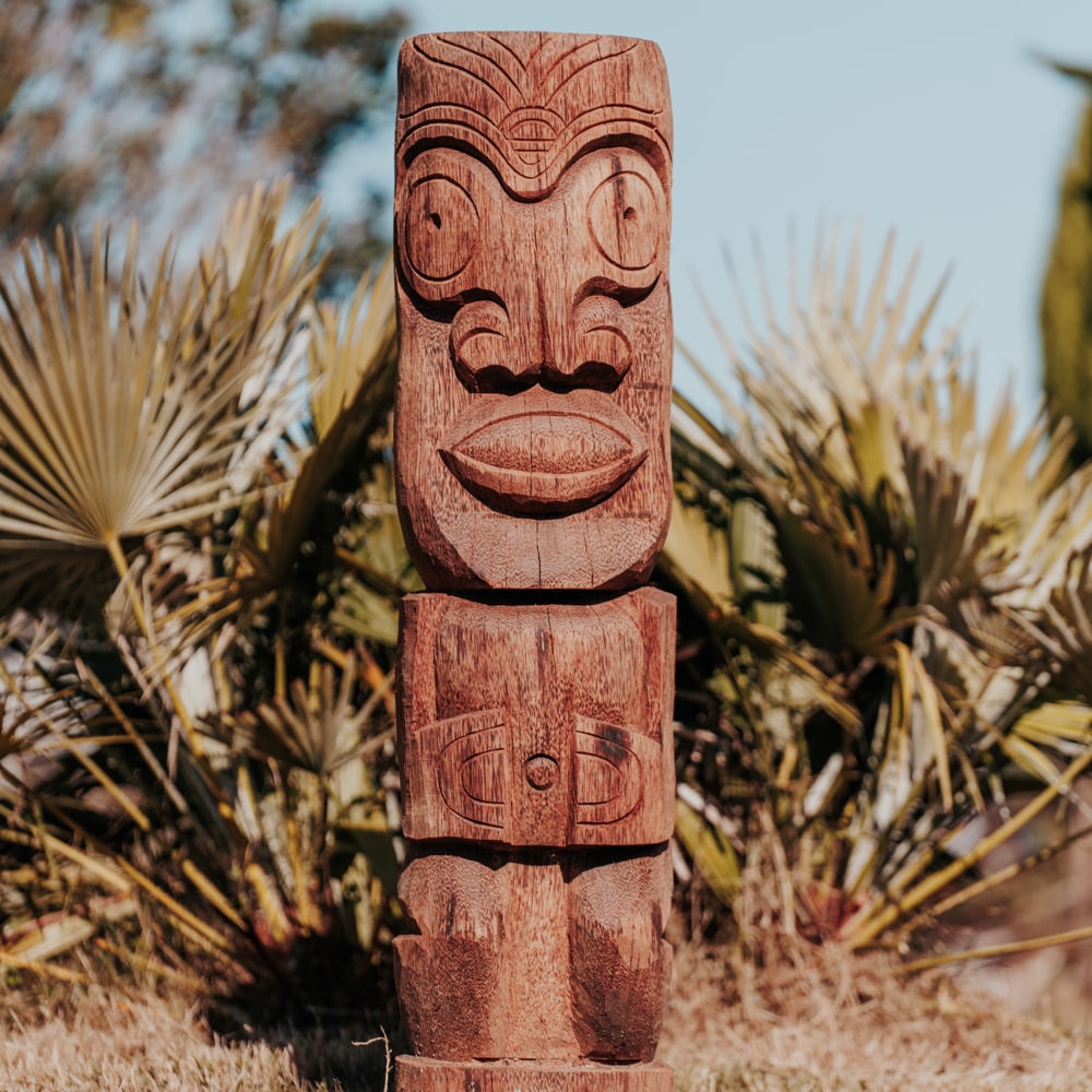 statue tiki totem extérieur intérieur polynésie bois cocotier 100cm sumba grossiste statue de jardin