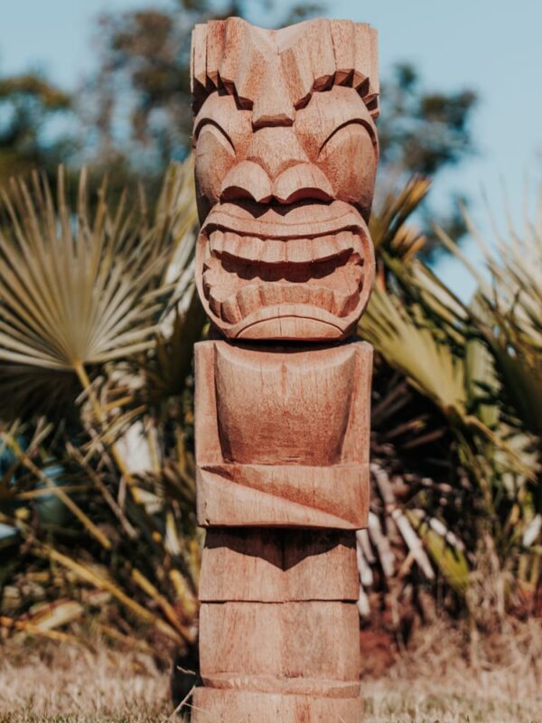 statue tiki totem extérieur intérieur polynésie bois cocotier 100cm gili décoration massif