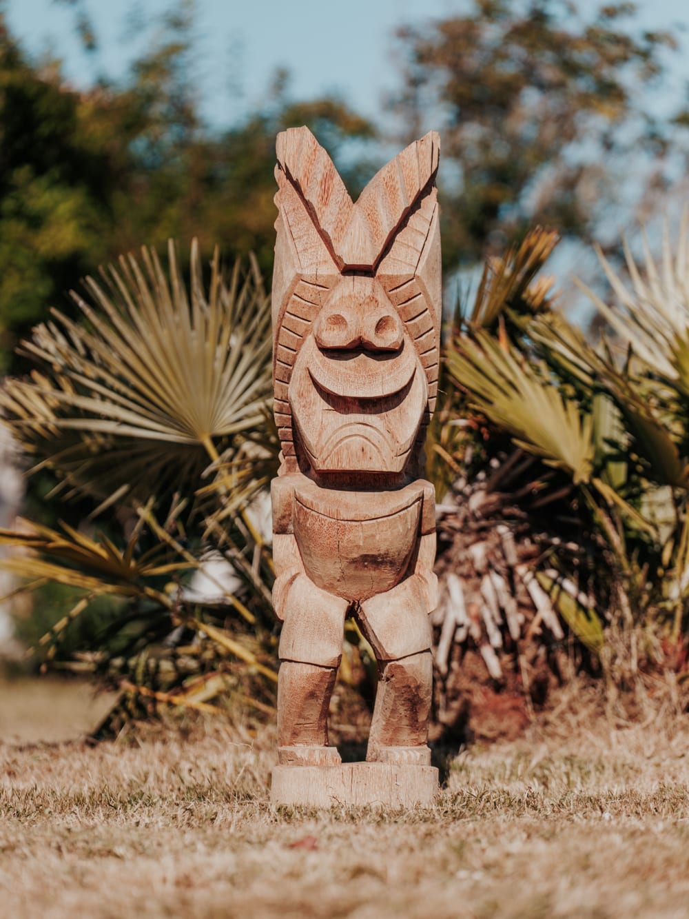 statue tiki totem tikibar extérieur intérieur polynésie bois cocotier 100cm bajo grossiste statue de jardin