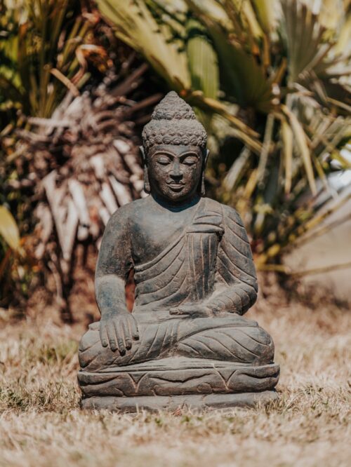 statue bouddha assis méditation jardin extérieur en pierre naturelle noir antique 50cm grossiste statue de jardin