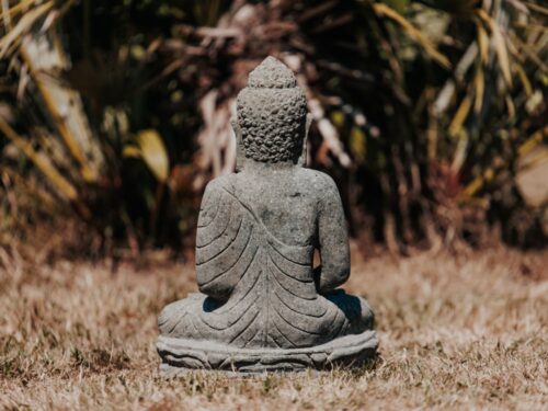 statue de jardin bouddha assis méditation extérieur en pierre volcanique 45cm grossiste statue de jardinstatue de jardin bouddha assis méditation extérieur en pierre volcanique 45cm