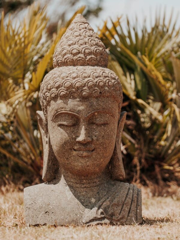 statue de jardin buste de bouddha extérieur en pierre naturelle sculptée 80cm grossiste statue de jardin décoration