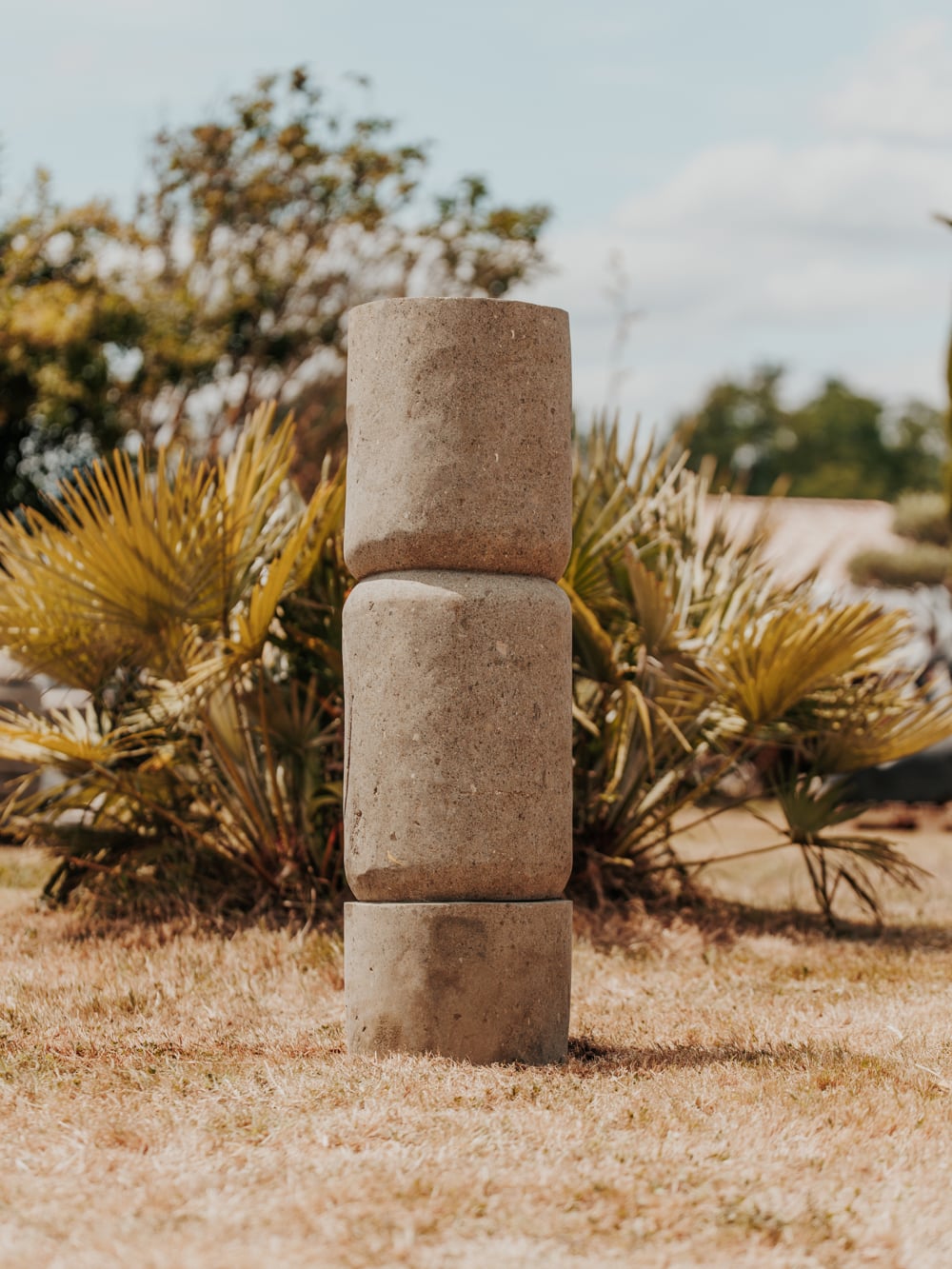 statue tiki totem jardin extérieur polynésie océanie en pierre naturelle 100cm arue grossiste statue de jardin