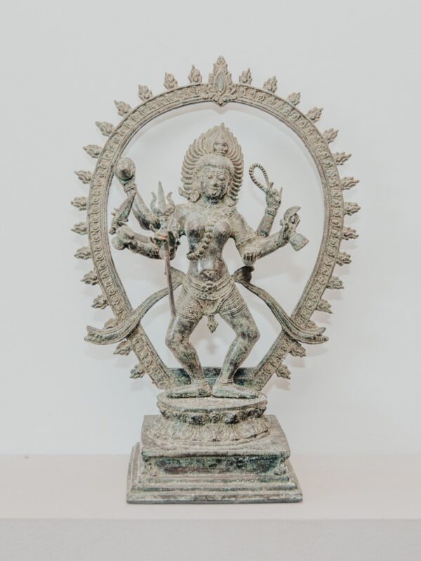 statue en bronze dieu indien déesse kali dansant debout en laiton 37cm