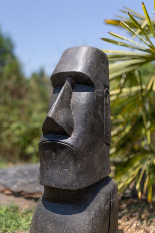 statue moai ile de paques en pierre naturelle noir 75cm