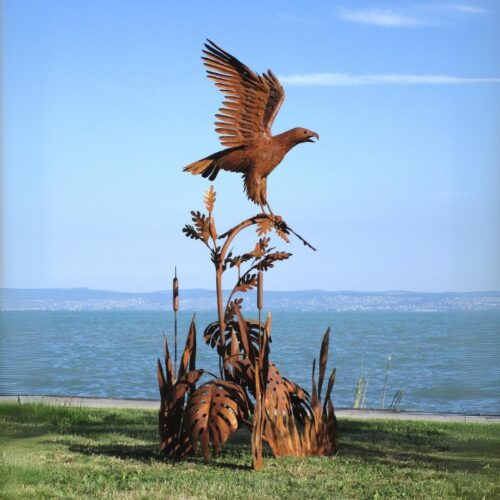 grande statue de jardin aigle royale sauvage sur une plante en métal rouillé 238cm