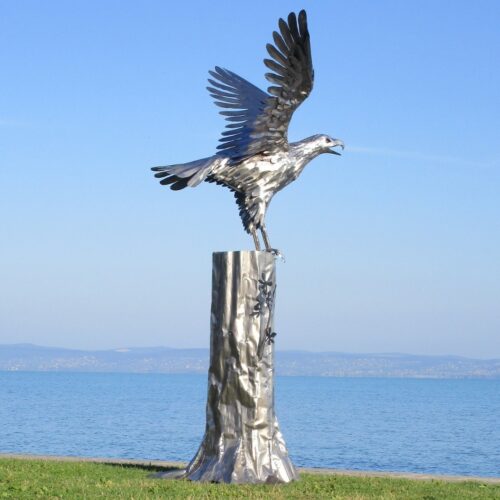 très grande sculpture de jardin aigle royal sur un arbre en acier inoxydable extérieur 385cm